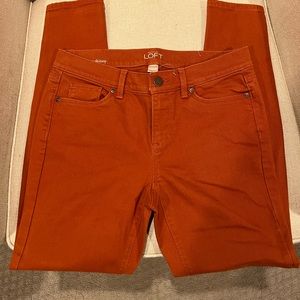 Ann Taylor LOFT rust colored jeans. Size 6P. Perfect for the season.